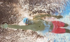 ac米兰官网-石宇奇惊艳四座，印度队完胜日本队—亚洲羽坛新格局的诞生