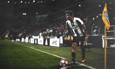 米兰体育-跨界征服，从阿尔诺河到F1赛道，佛罗伦萨与卡马文加的双重奏