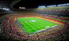 米兰体育官网-当永恒之城遇见东方巨龙，迪亚斯在压力熔炉中完成史诗级爆发