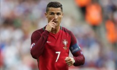 ac米兰-奇迹之夜，里昂绝境翻盘奥地利，内马尔惊艳四座书写传奇