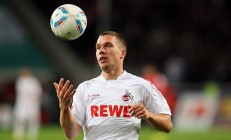 ac米兰-东决关键战之夜，恩比德高光表现改写历史