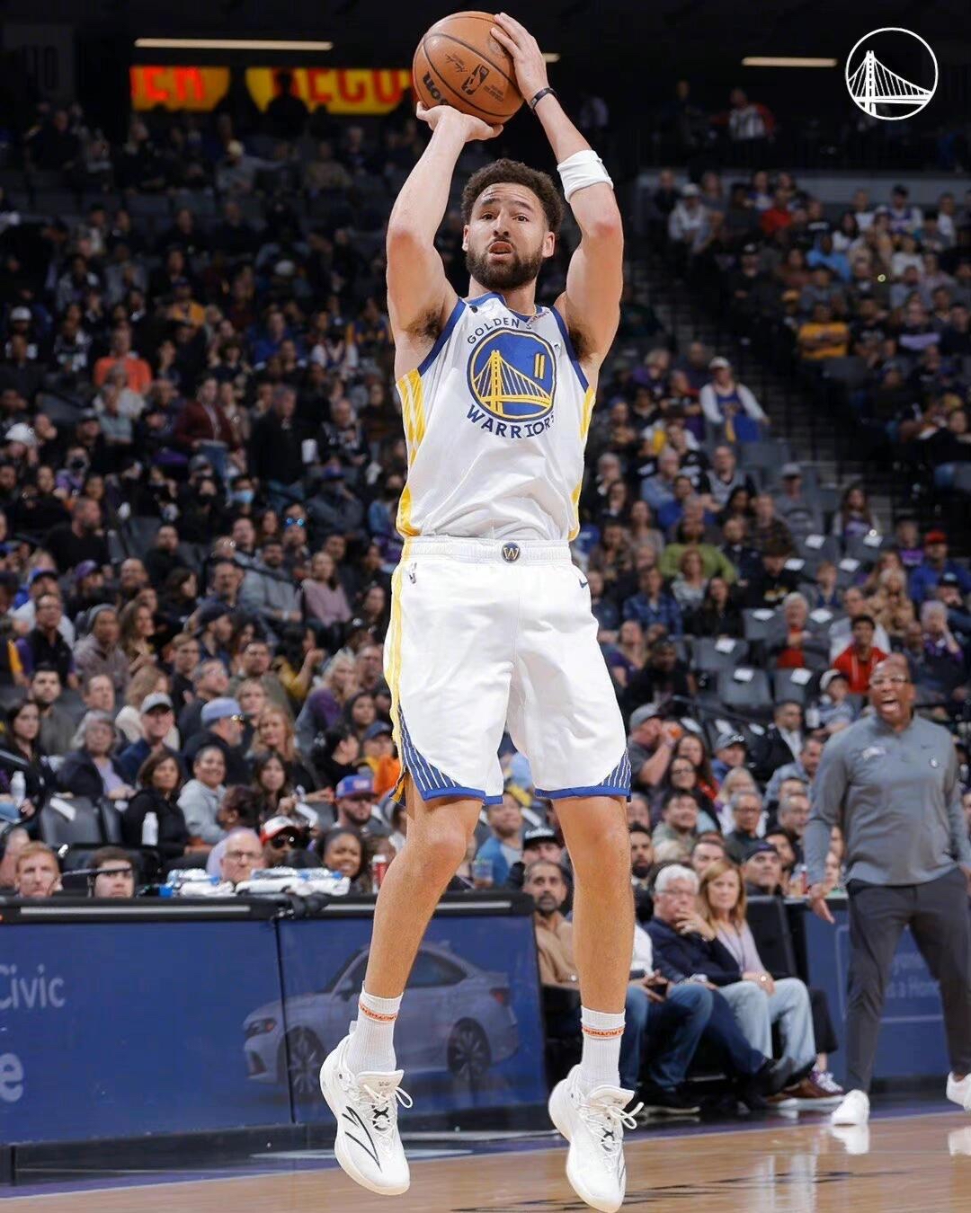 包含鹈鹕队内调整，迎接新一轮挑战的词条