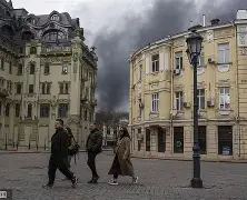 敖德萨胜局在即，球队奋力一搏迎新挑战