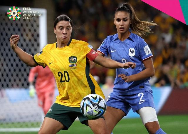 关于法国女足队员破门得分,领先对手一步的信息 关于法国女足队员破门得分,领先对手一步的信息