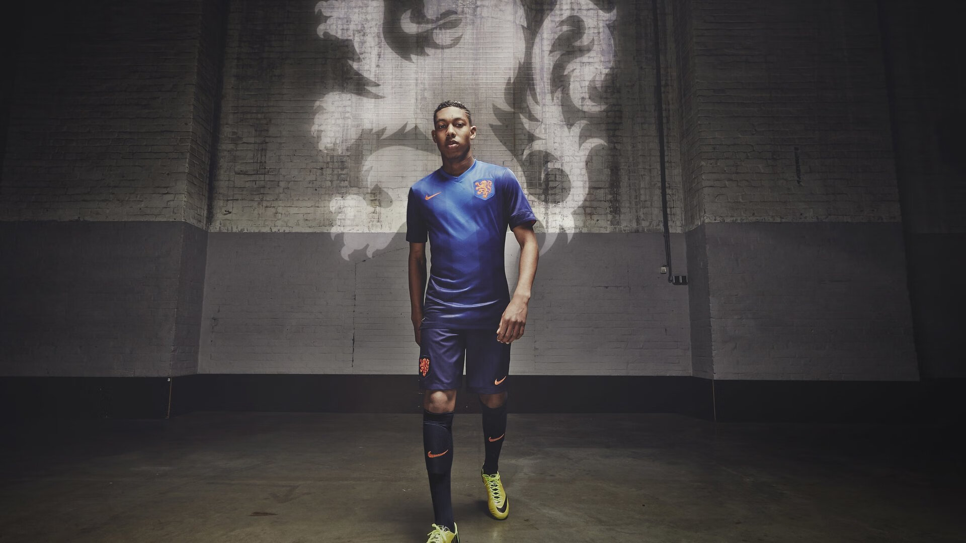 奇迹之夜，德布劳内魔法点燃赛场，葡萄牙史诗逆转里昂